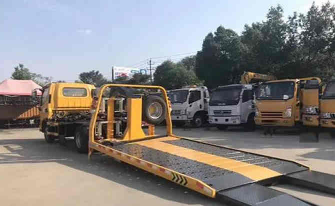 无极汽车中途维修案例